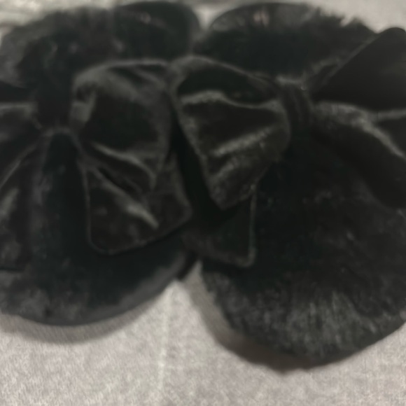 Victoria's Secret Shoes - Victoria’s Secret slippers